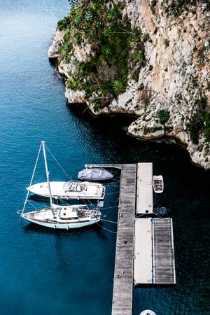 Monaco Down The Cliff call forwarding